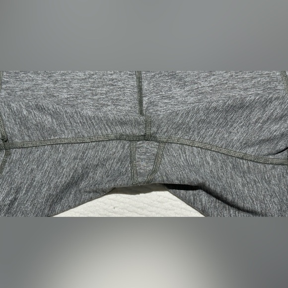 Offline by Aerie: 🌟Like New🌟 Women’s Bike Shorts- Size Large - Picture 6 of 8